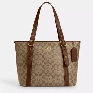 Coach Signature Tote (NWT)